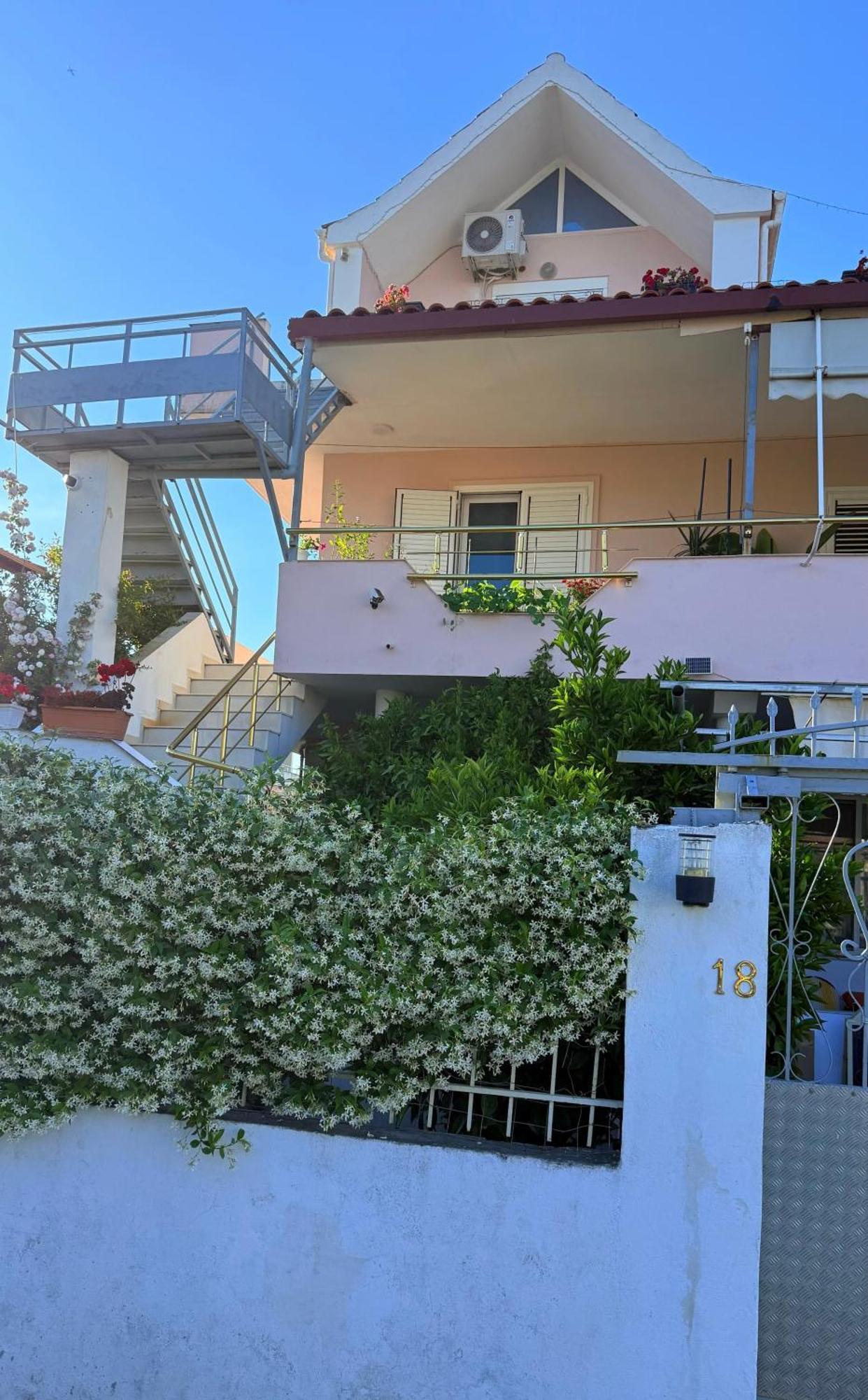 Priam Garden Apartment Durres Luaran gambar